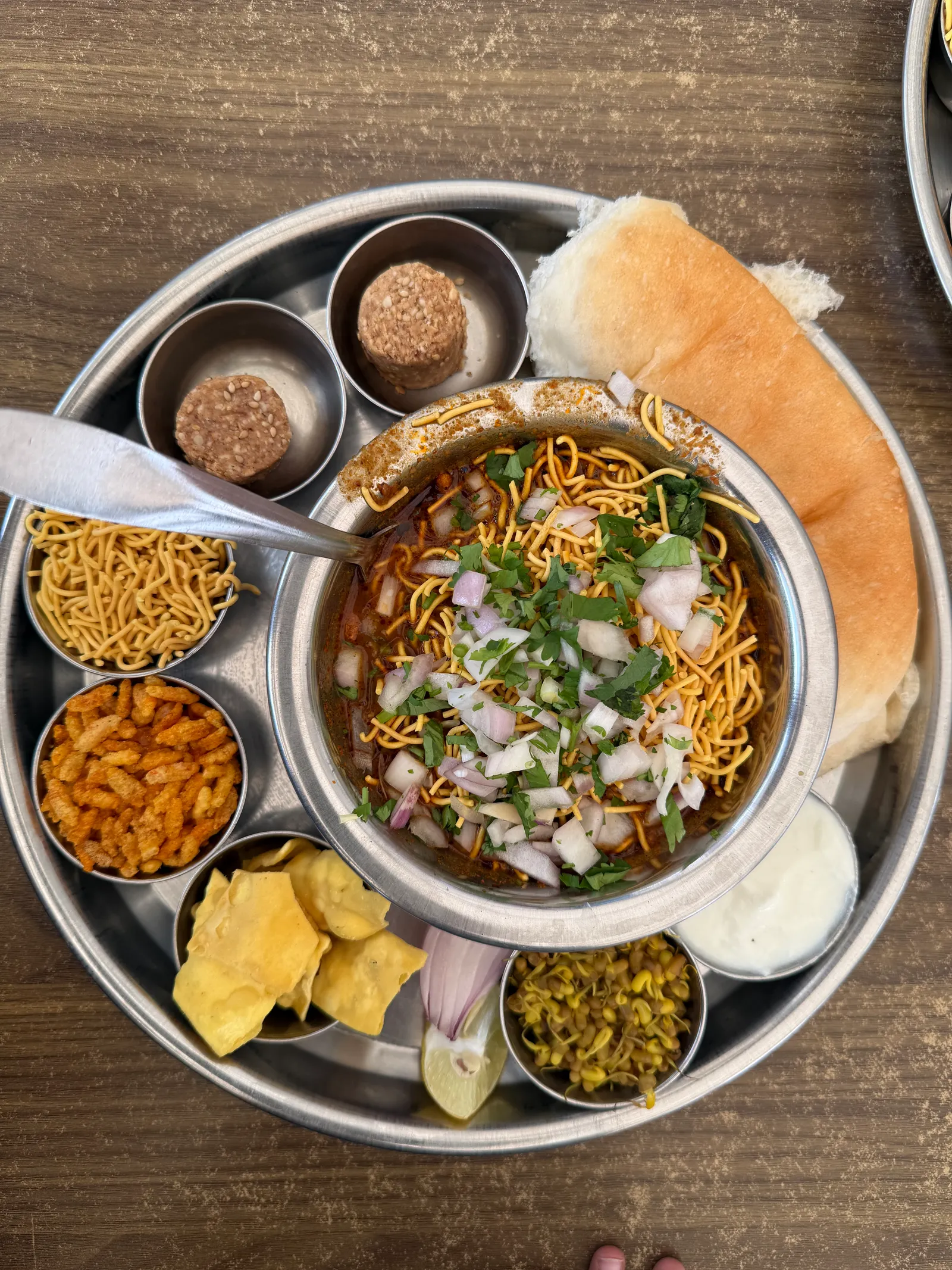 Jogeshwari misal