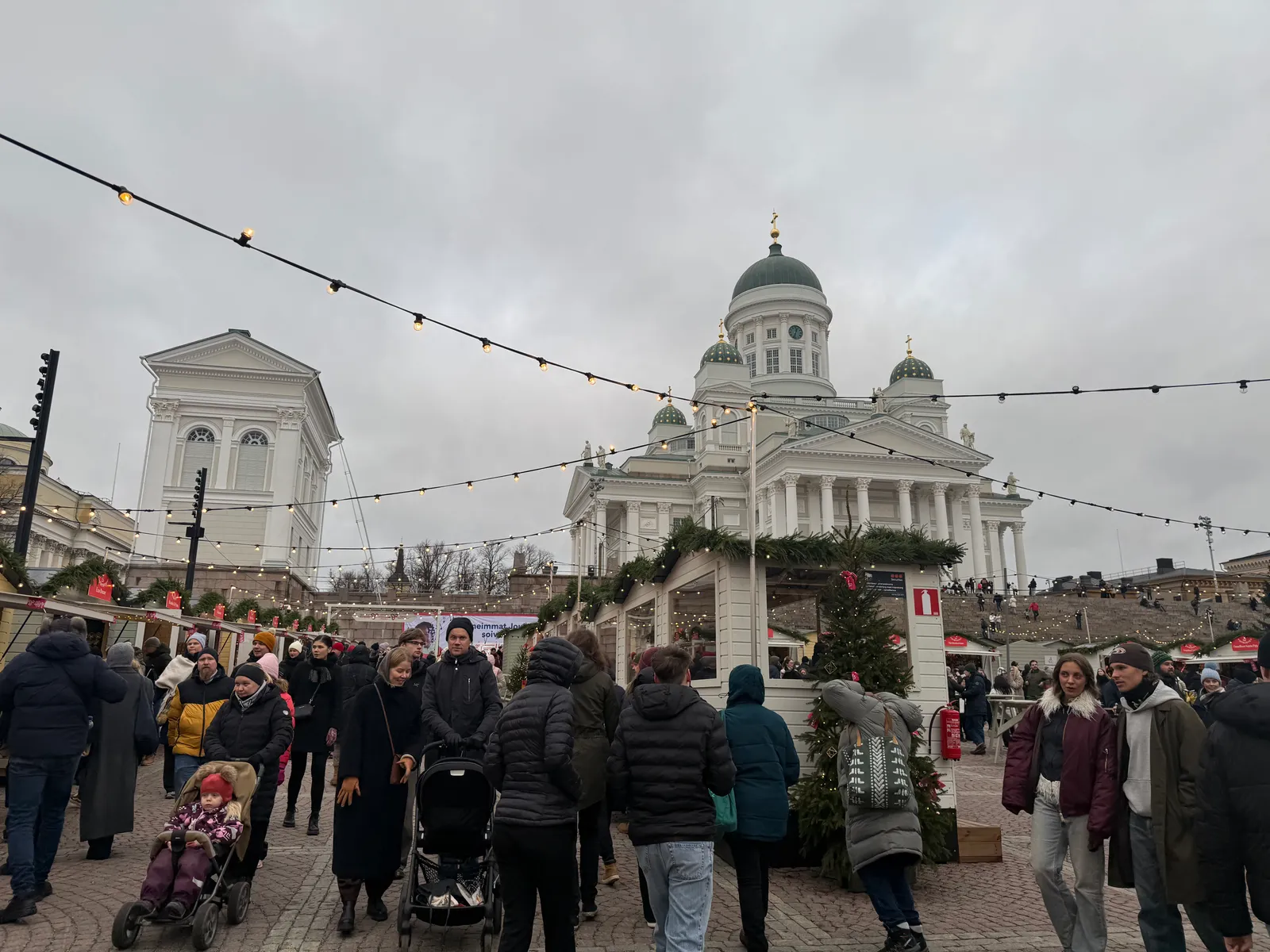 The cathedral from the market square
