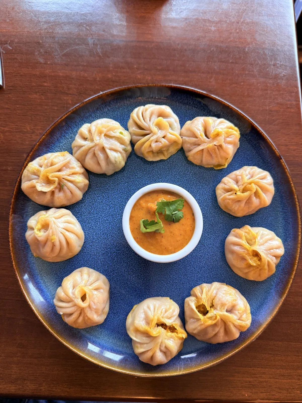 Momos